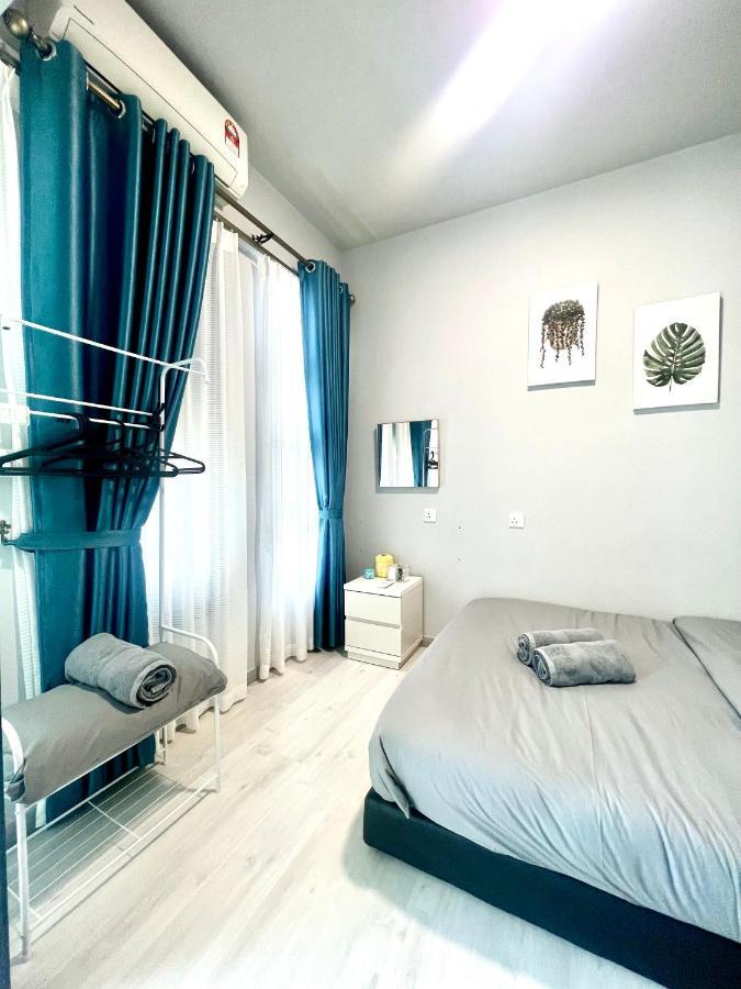 Botiza Suites At Jesselton Quay Kota Kinabalu Bagian luar foto